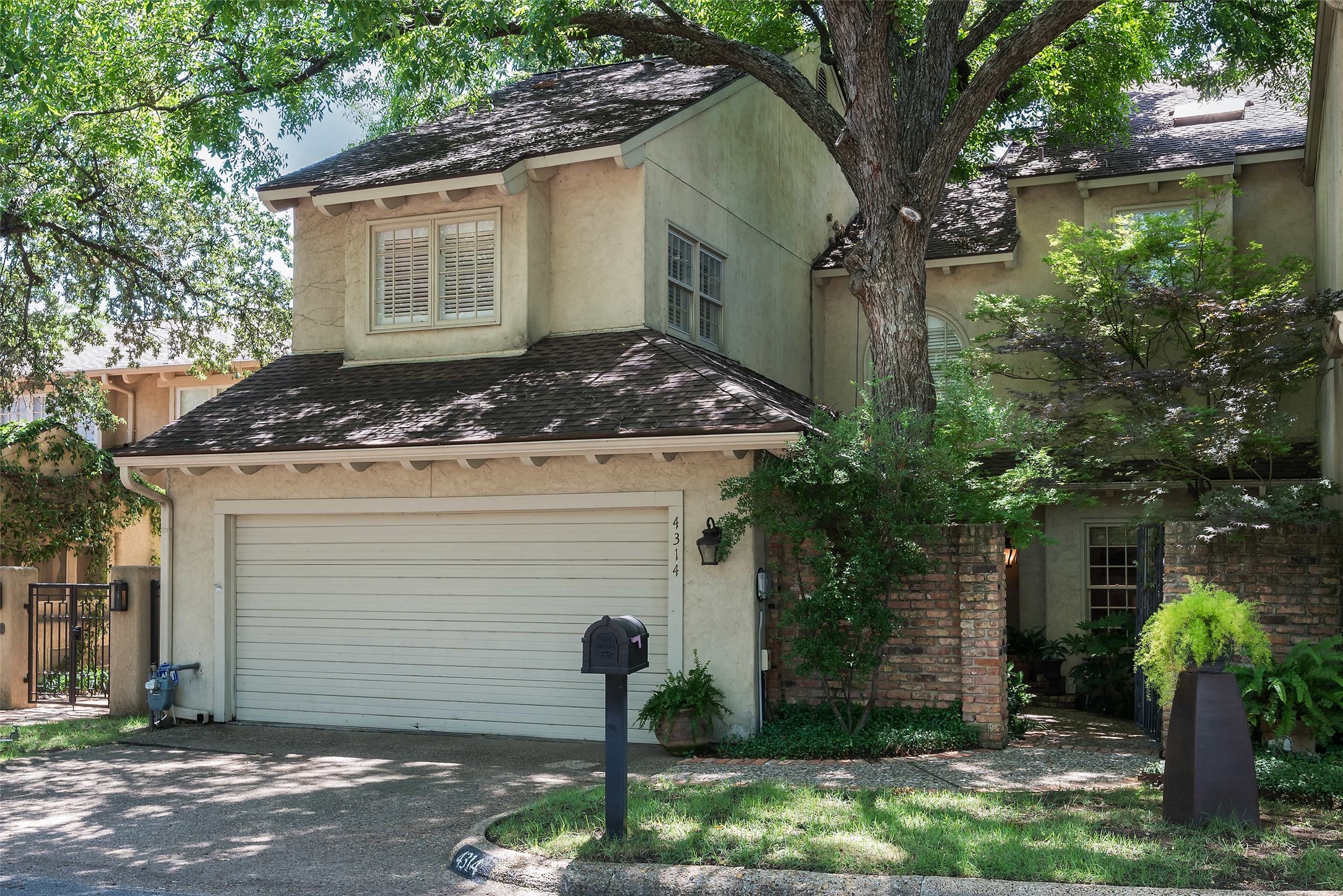 4314 Cochran Chapel Circle