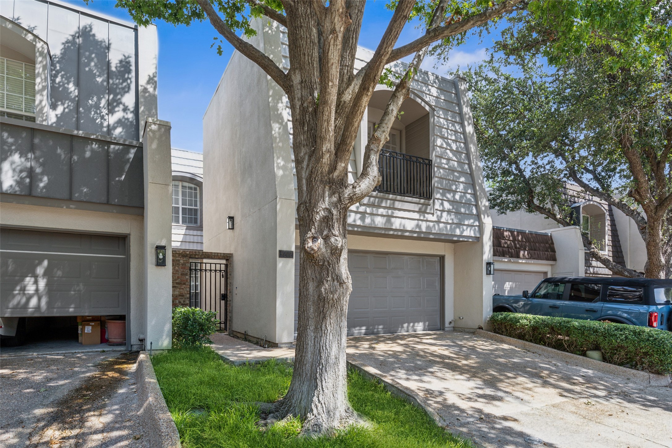 9202 Esplanade Drive