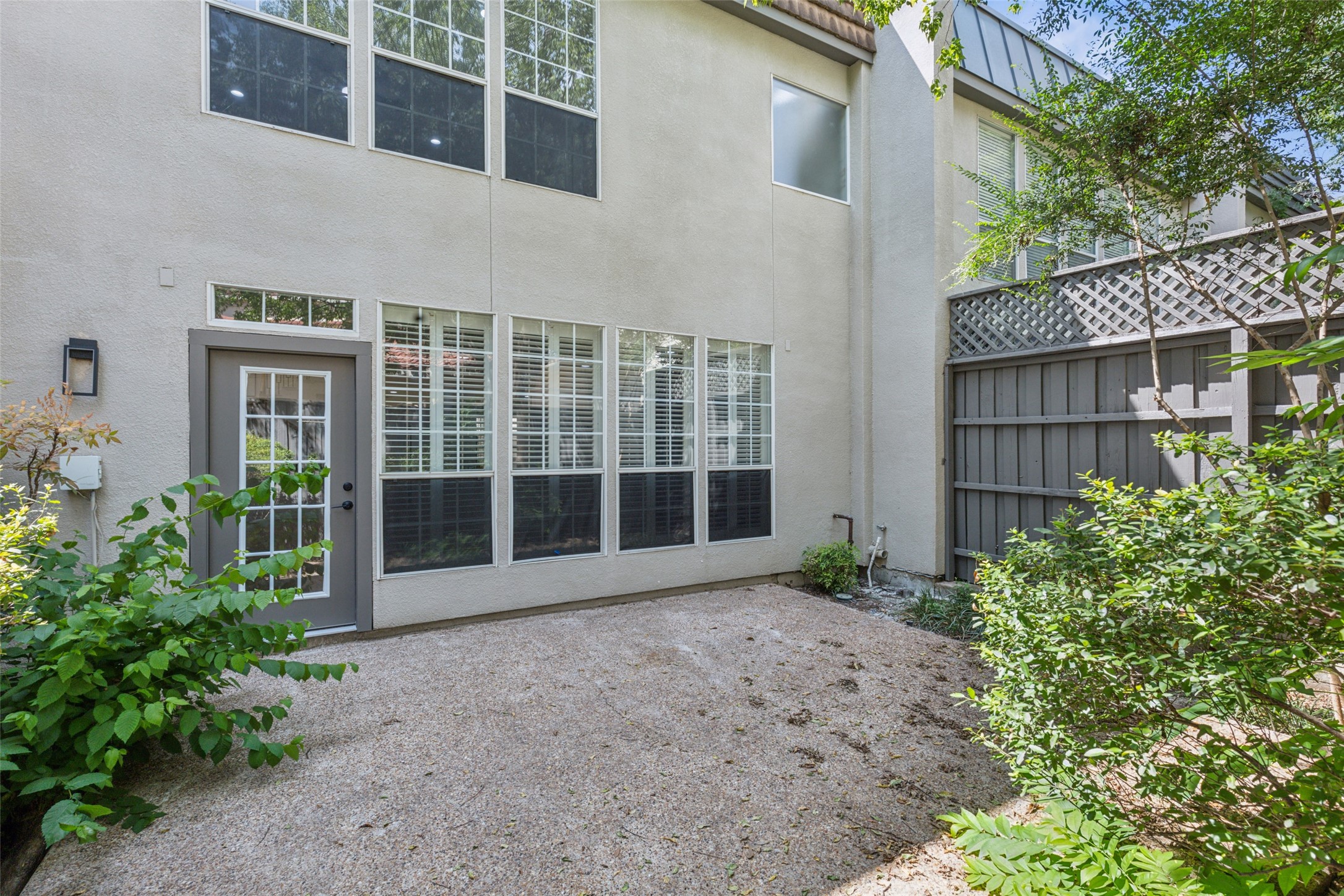 9202 Esplanade Drive