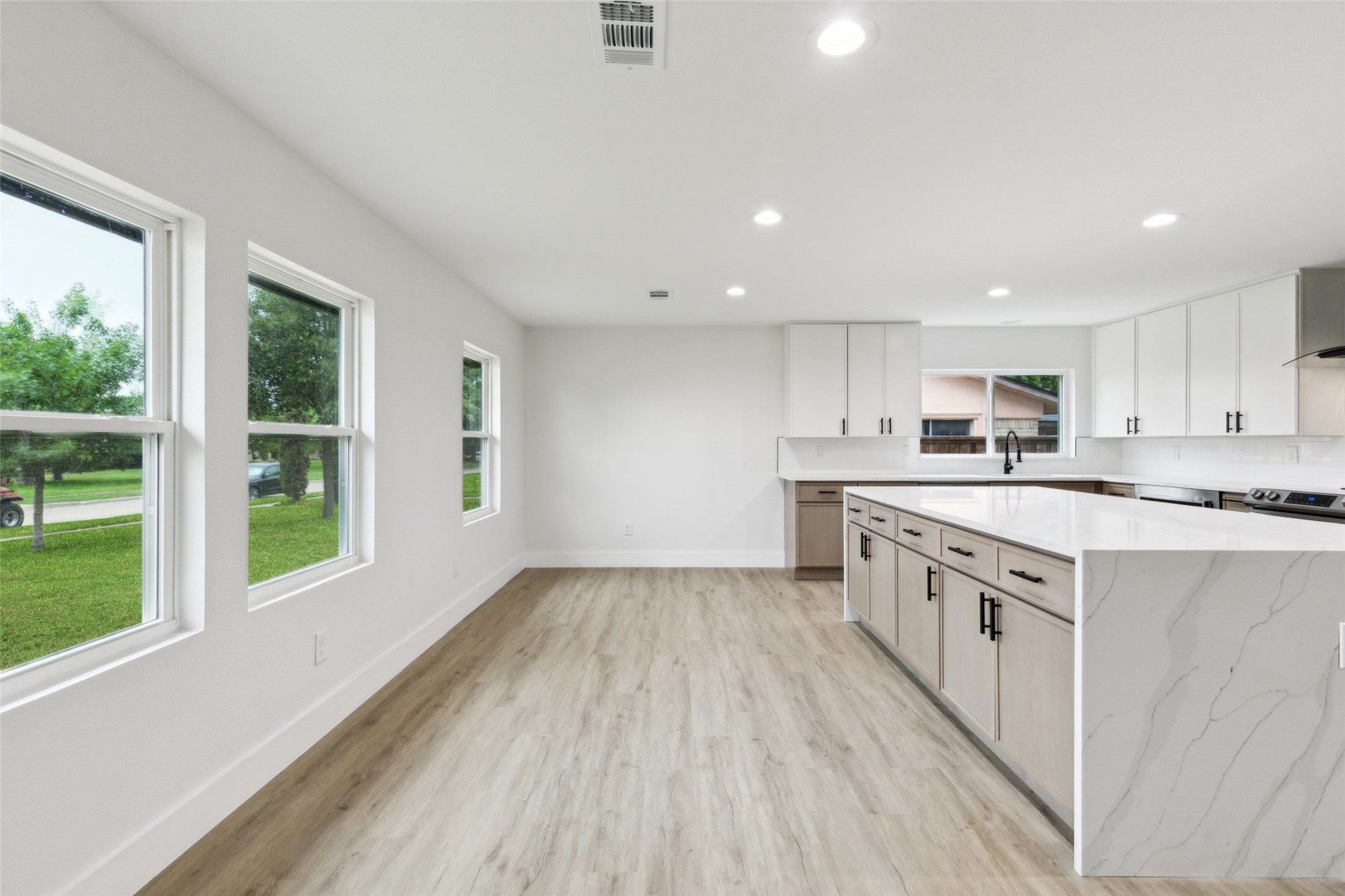 1309 Northpark Drive