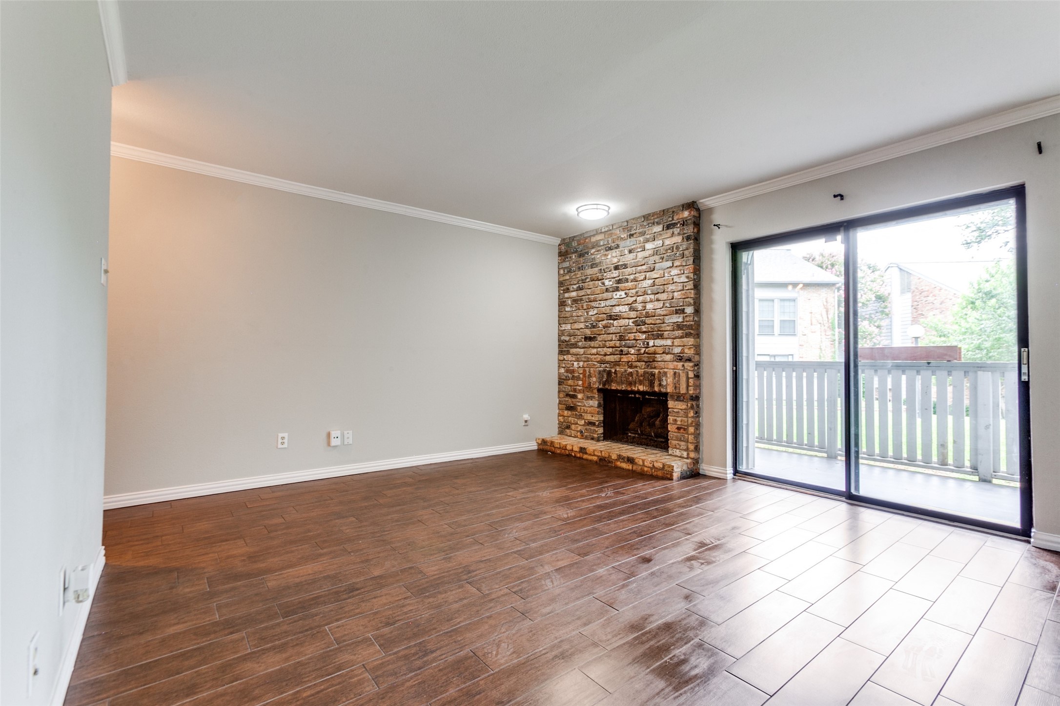 15151 Berry Trail 1305