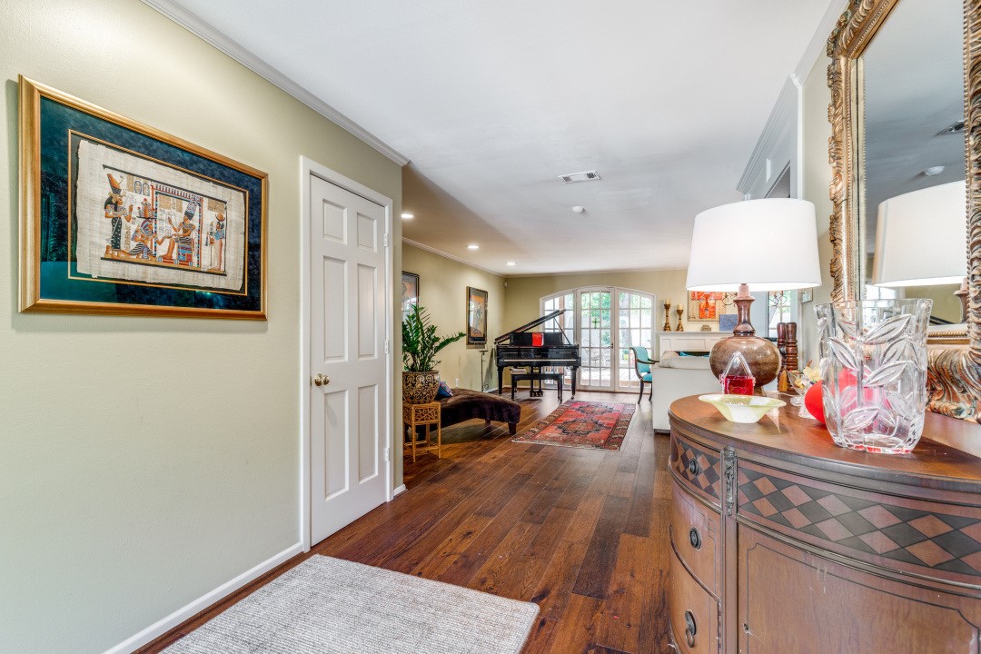 4338 Cochran Chapel Circle