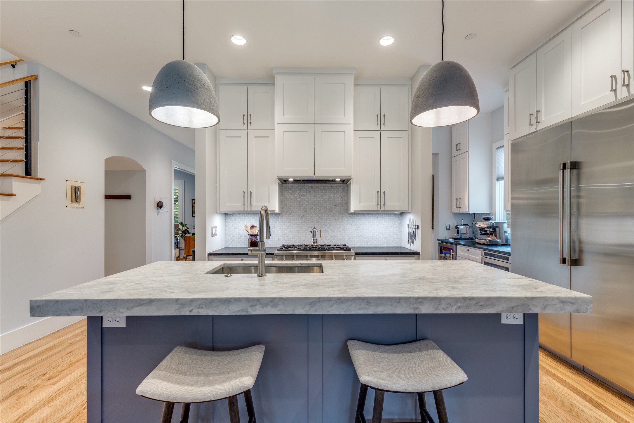 4652 Livingston Avenue