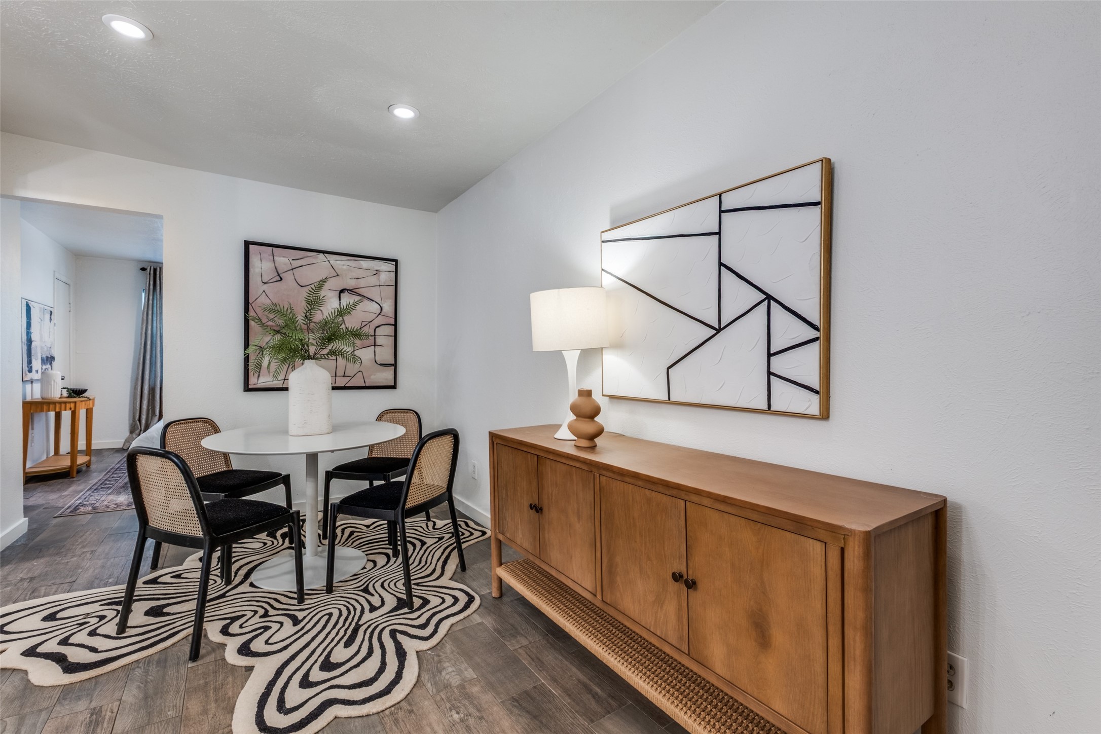 4525 Gilbert 204