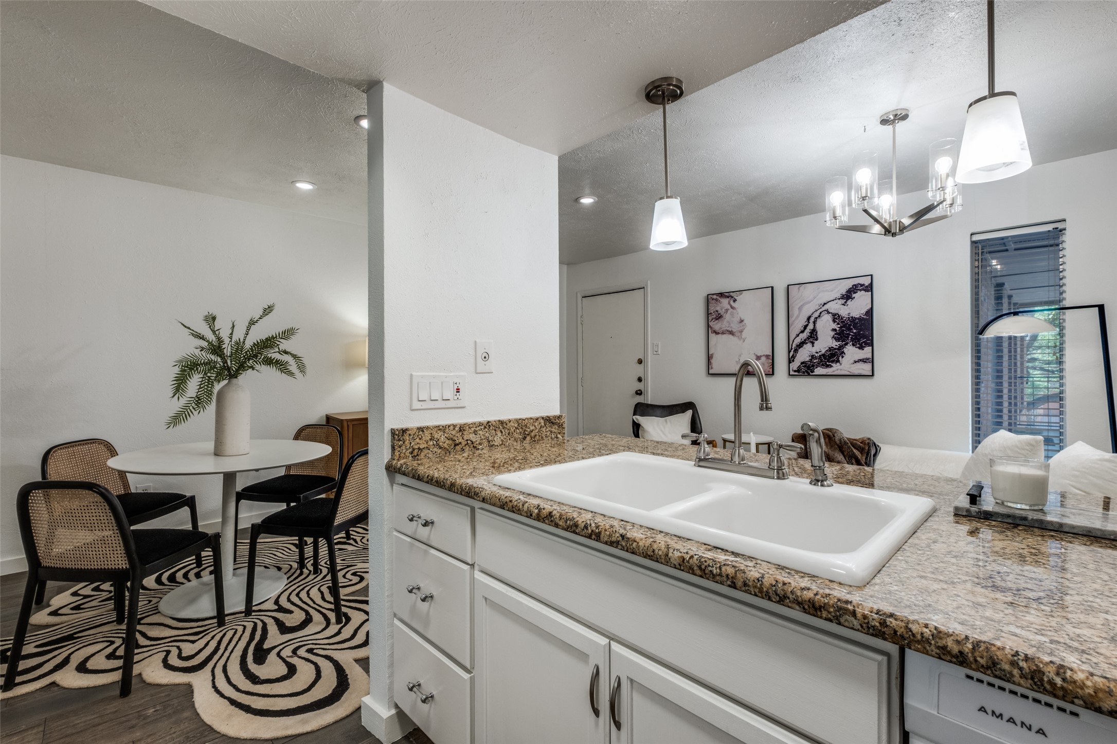 4525 Gilbert 204