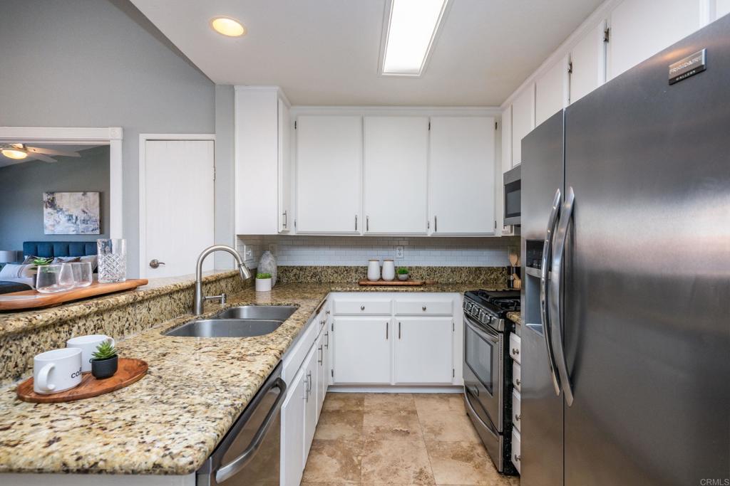 405 Stoney Point Way 96