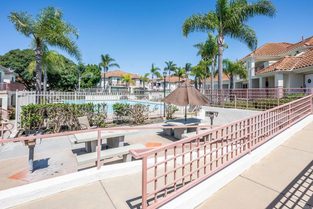 405 Stoney Point Way 96