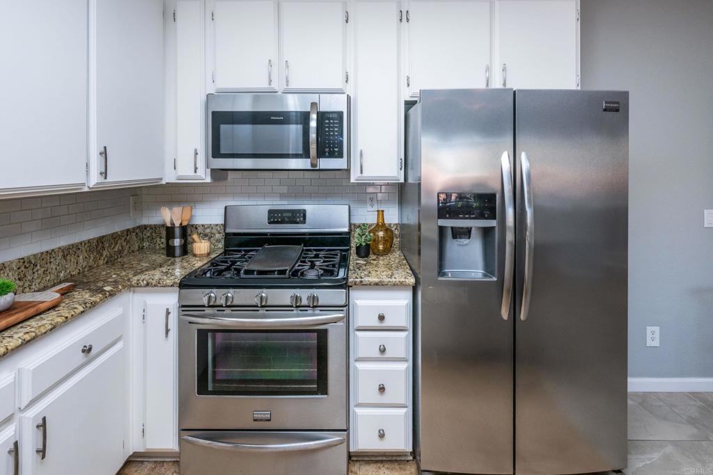 405 Stoney Point Way 96