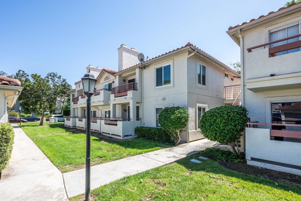 405 Stoney Point Way 96