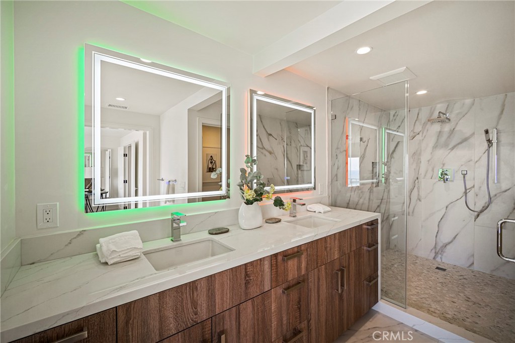 26036 View Point Drive E 93