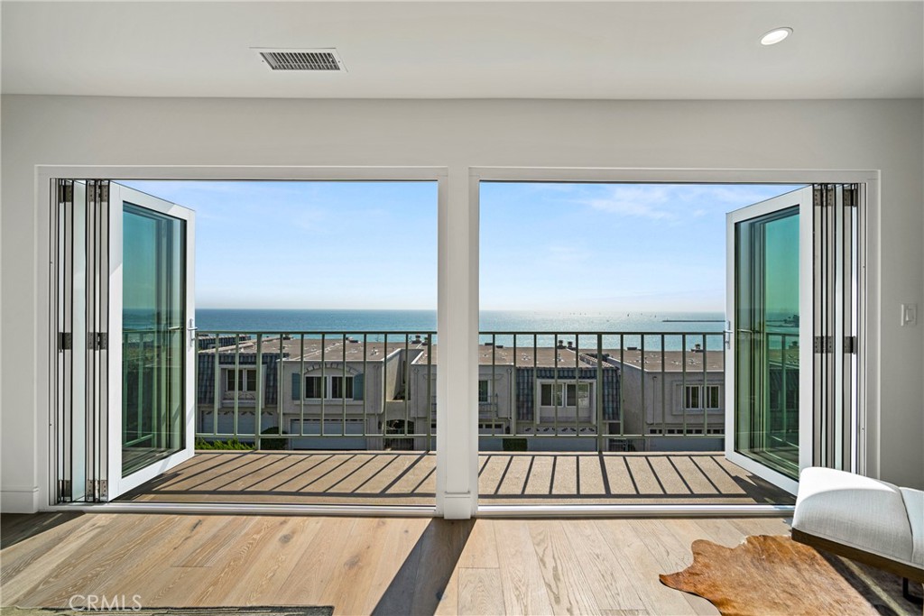 26036 View Point Drive E 93