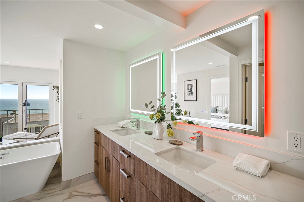 26036 View Point Drive E 93