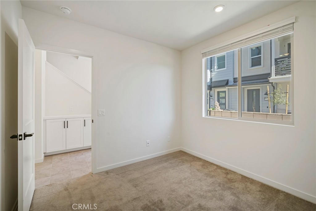 32074 Paseo Vibrante