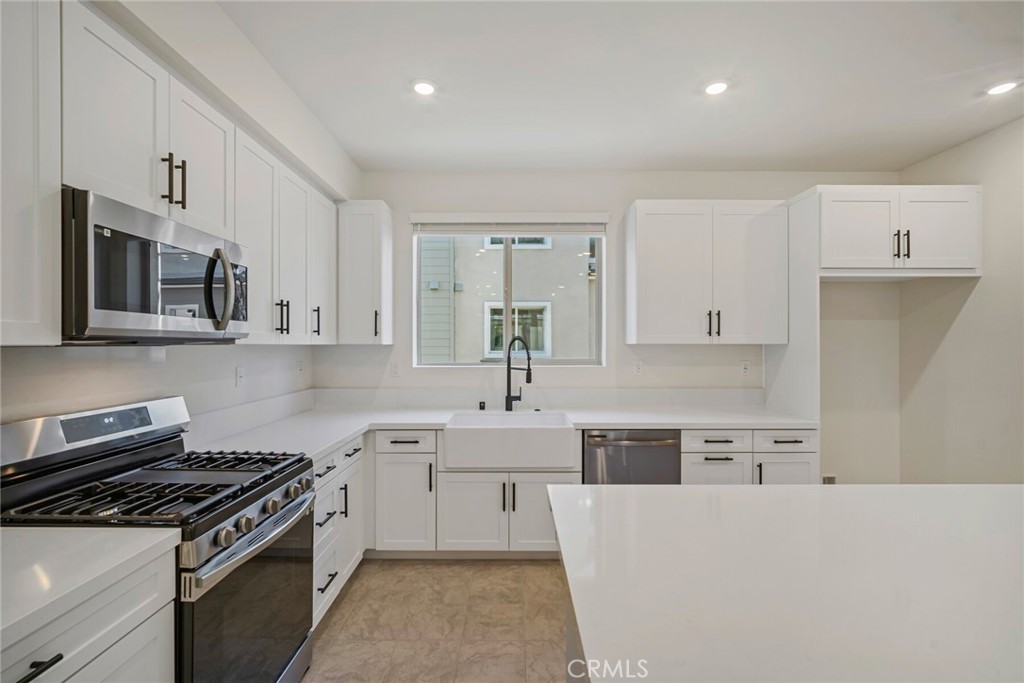 32074 Paseo Vibrante