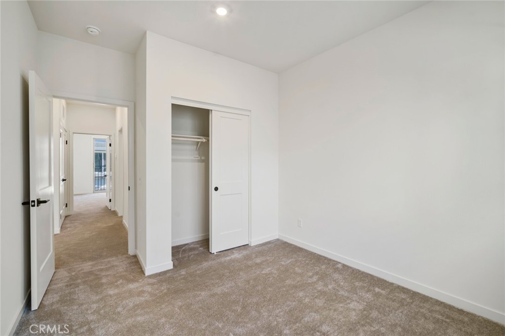 32074 Paseo Vibrante