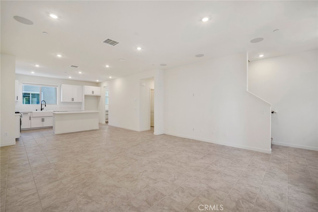 32074 Paseo Vibrante