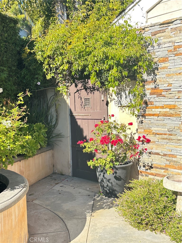 25541 Rocky Beach Lane