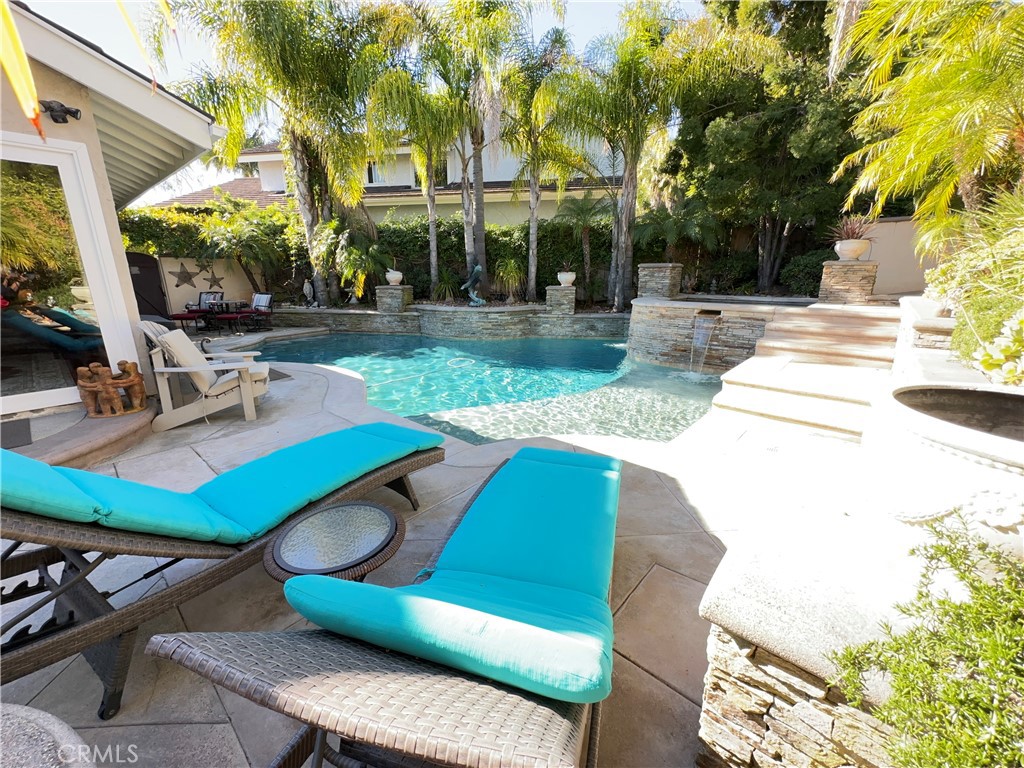 25541 Rocky Beach Lane