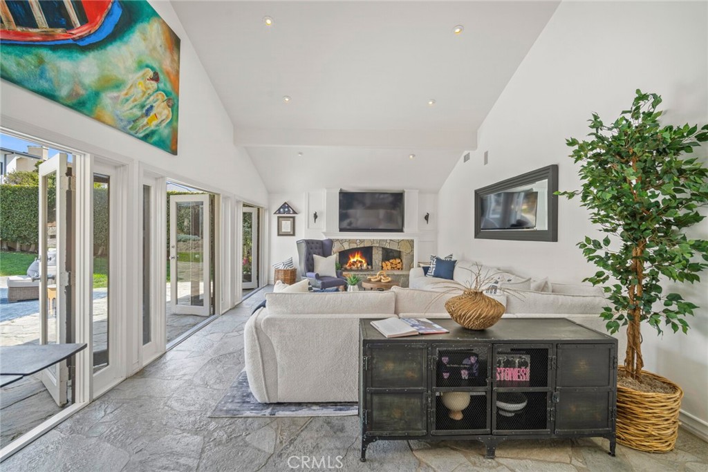 33436 Cockleshell Drive