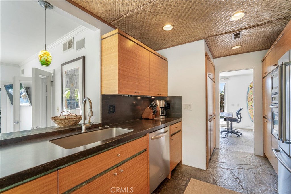 33436 Cockleshell Drive