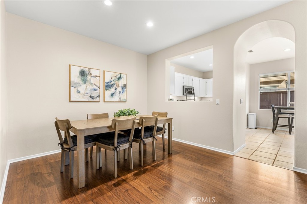 638 Sumner