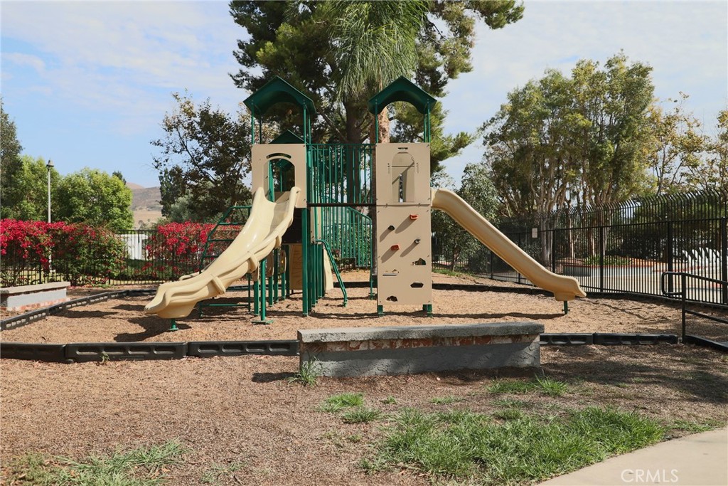 32221 Alipaz
