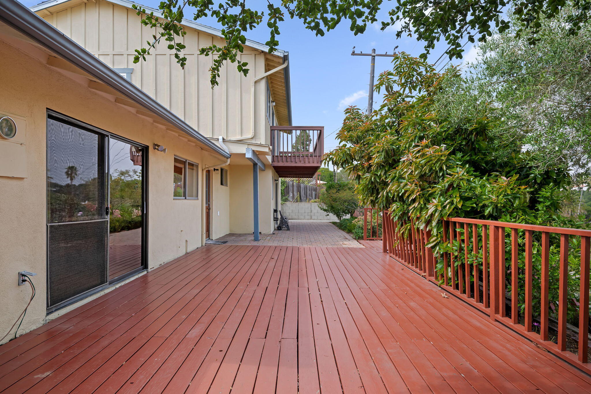 636 Litchfield Lane