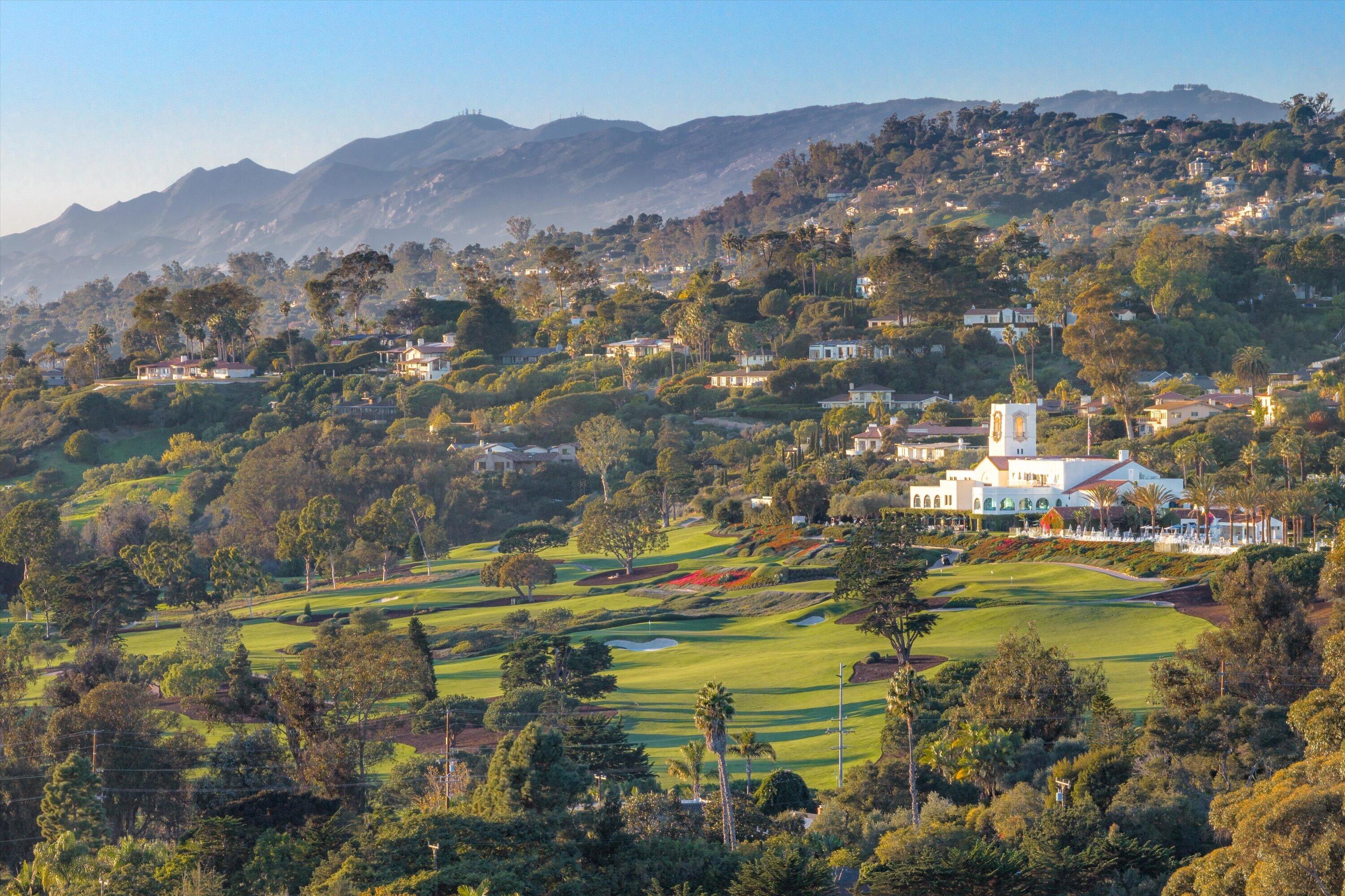 1220 Coast Village Road, 307