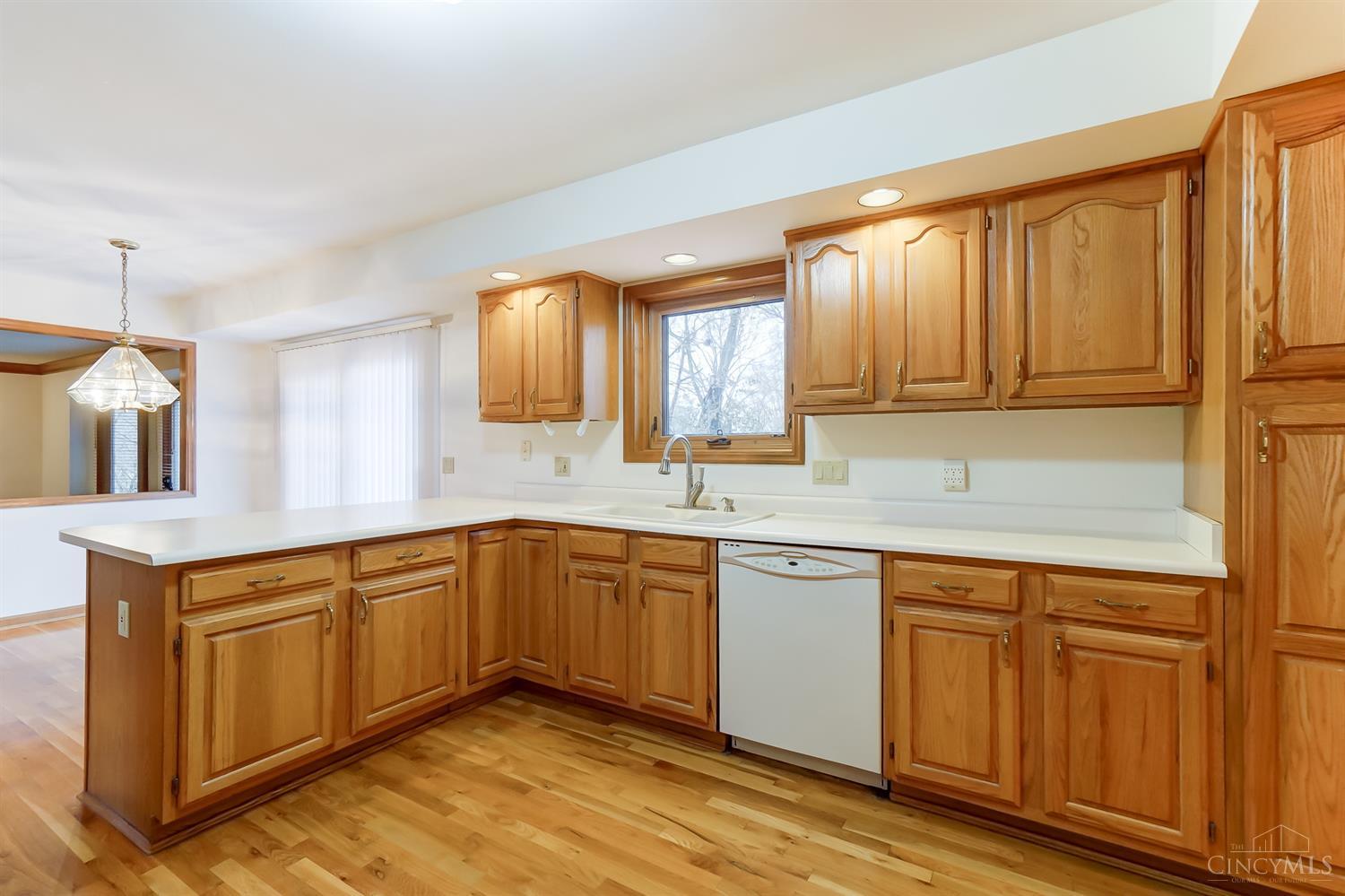 793 Deervalley Drive