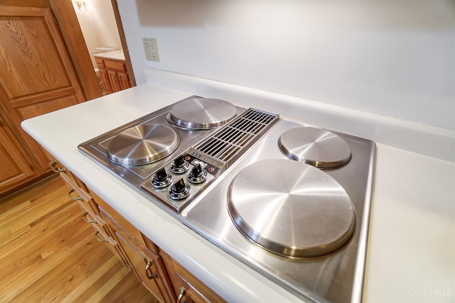 793 Deervalley Drive