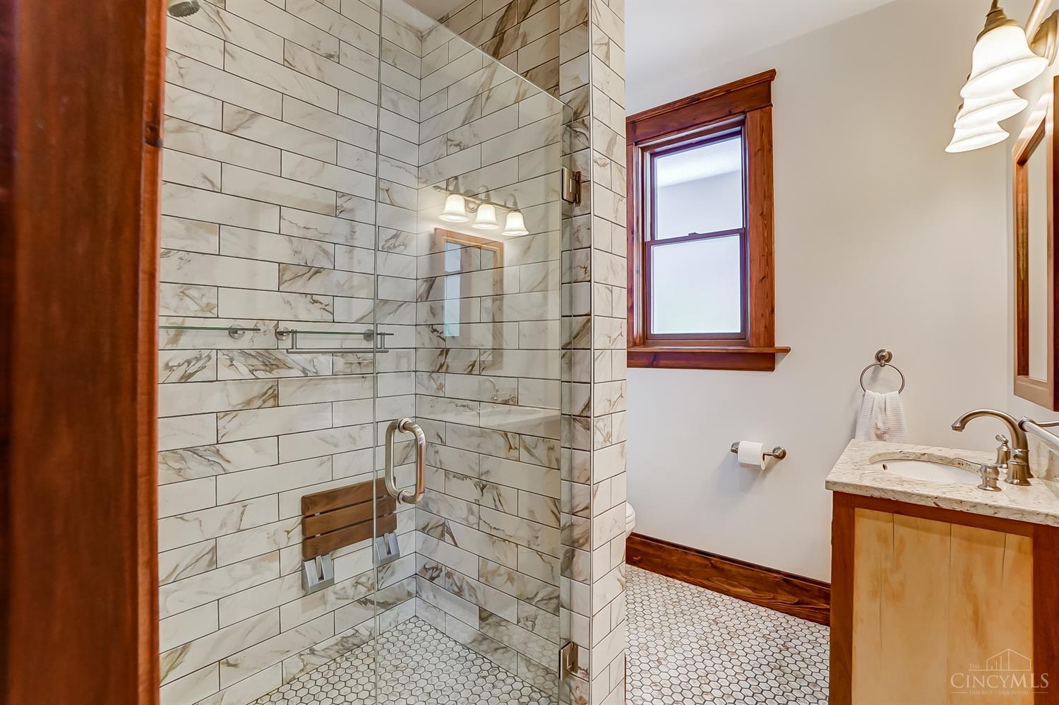 2726 Silverleaf Avenue