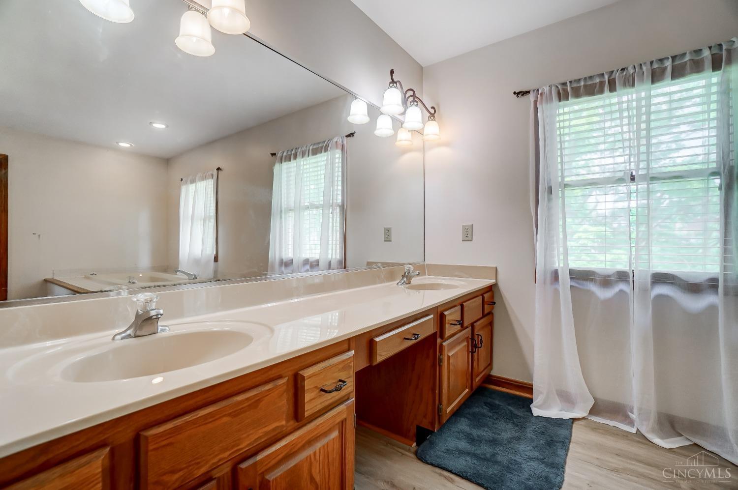 8162 Chestershire Drive