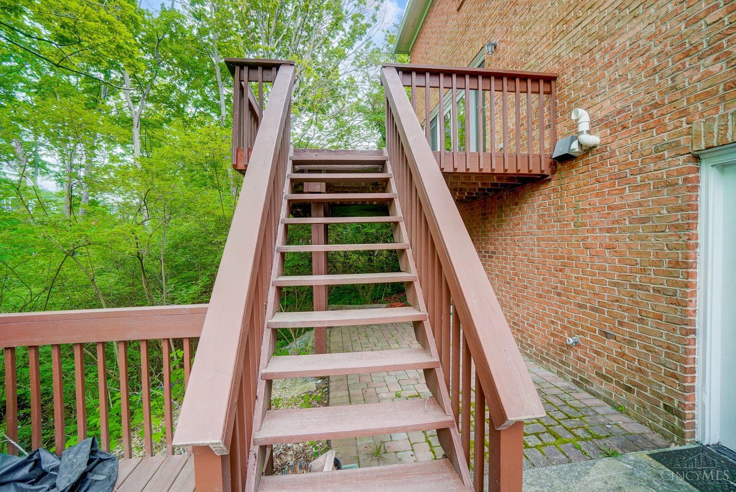 8162 Chestershire Drive