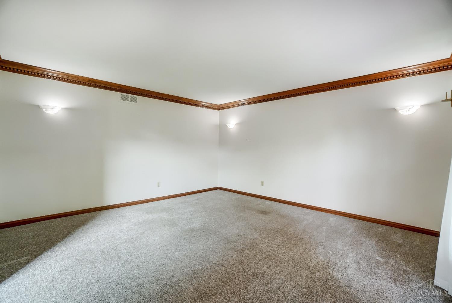 8162 Chestershire Drive