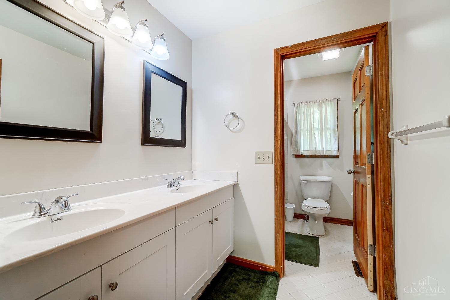 8162 Chestershire Drive