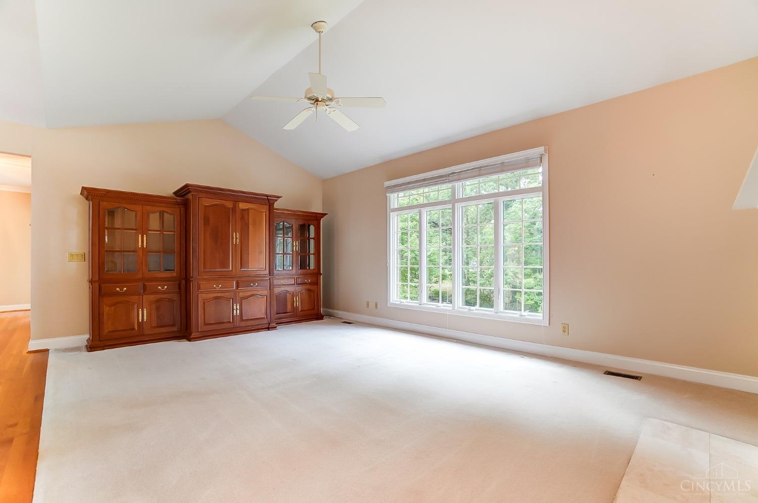 8082 Honeysuckle Lane