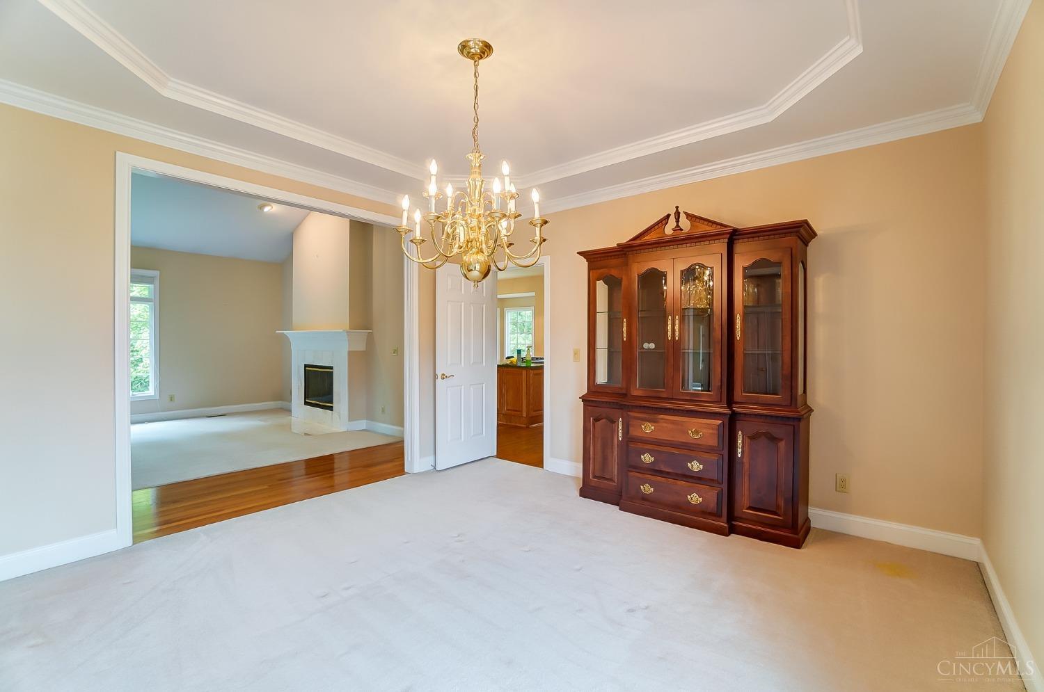 8082 Honeysuckle Lane