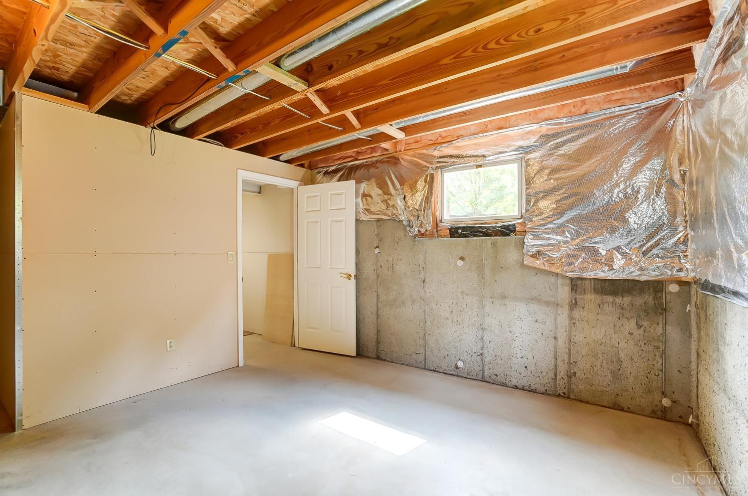 8082 Honeysuckle Lane