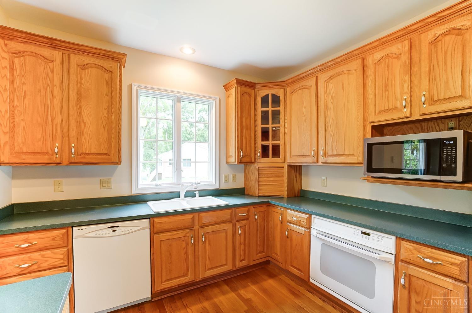 8082 Honeysuckle Lane