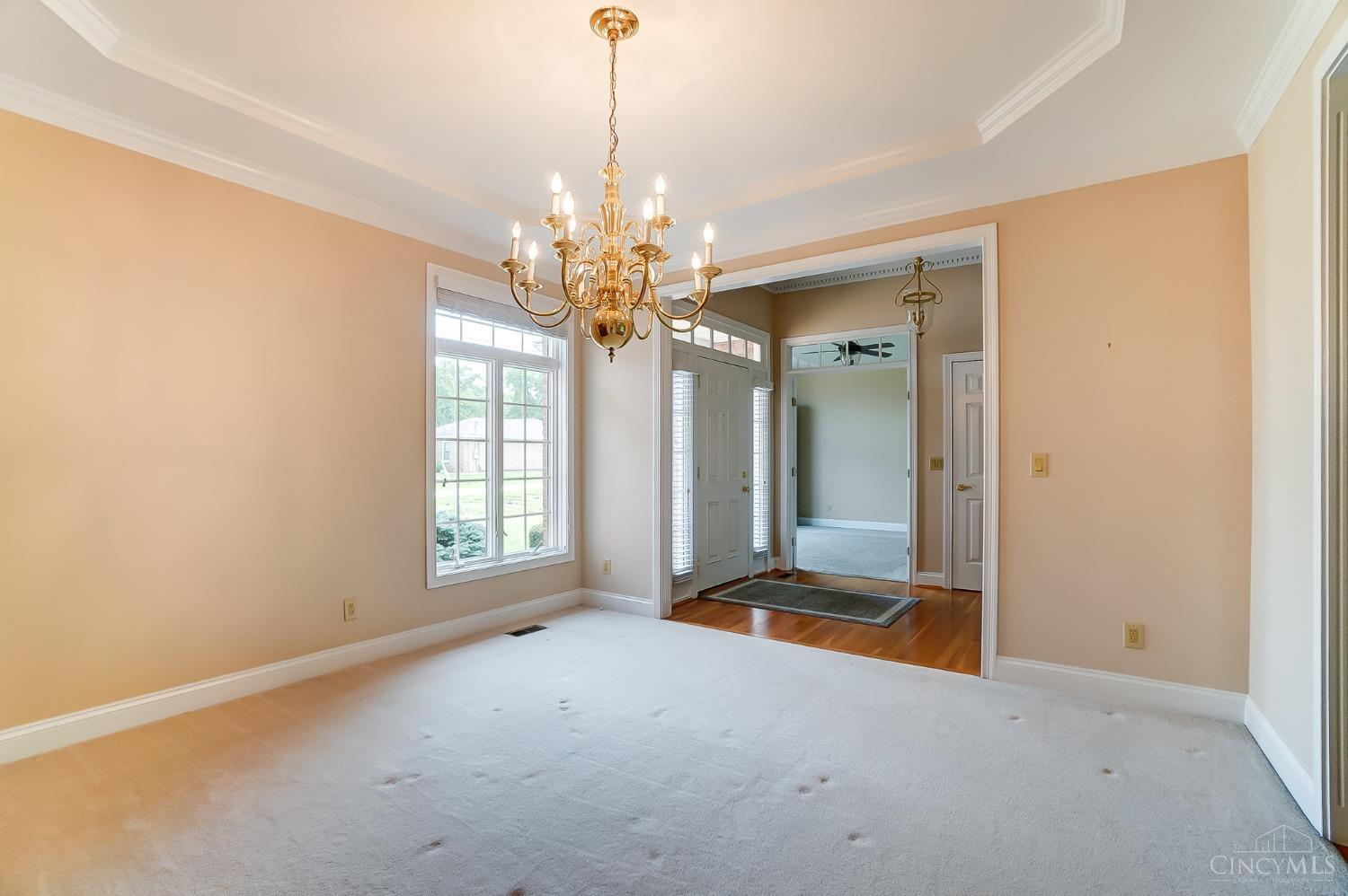 8082 Honeysuckle Lane