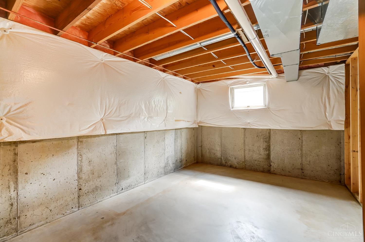 8082 Honeysuckle Lane