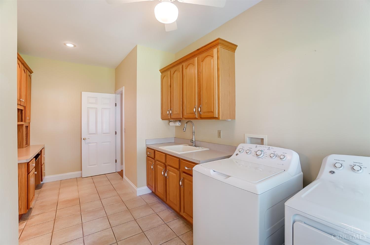 8082 Honeysuckle Lane