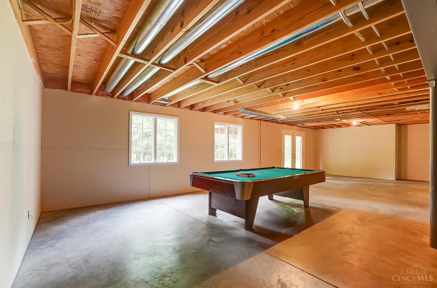 8082 Honeysuckle Lane