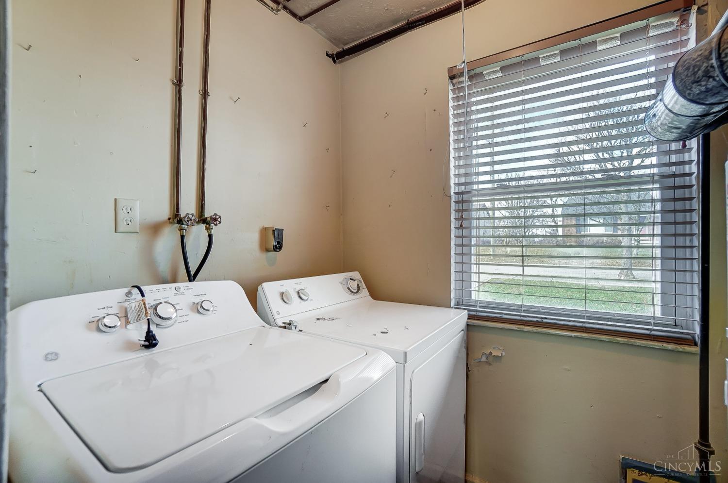 1436 Meadowbright Lane