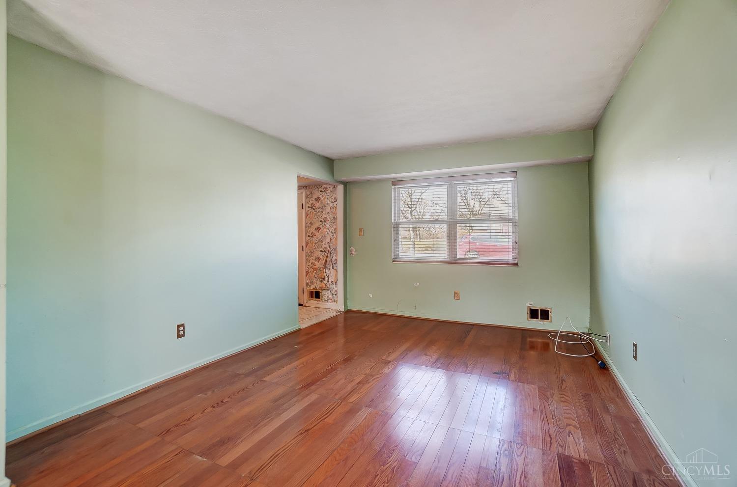 1436 Meadowbright Lane