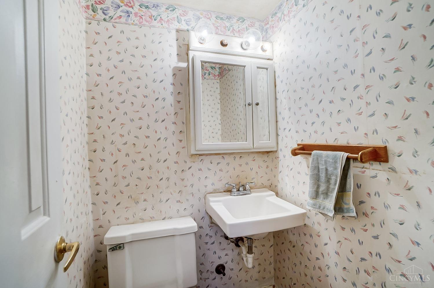 1436 Meadowbright Lane