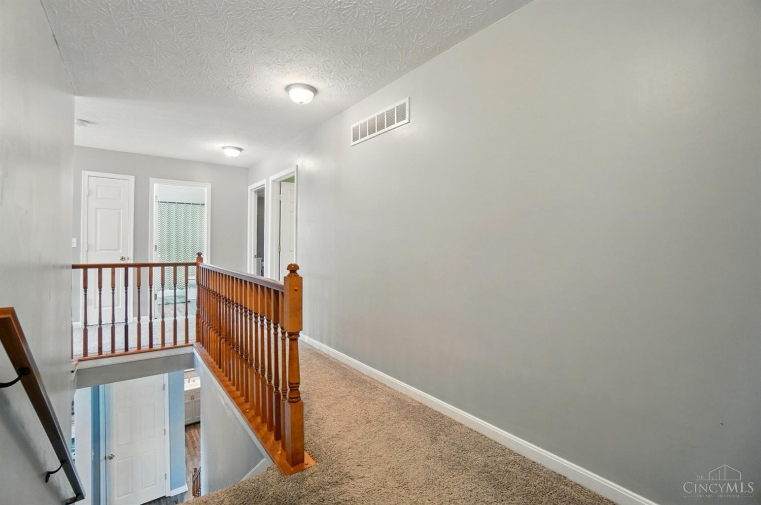 1200 W Glenwood Court