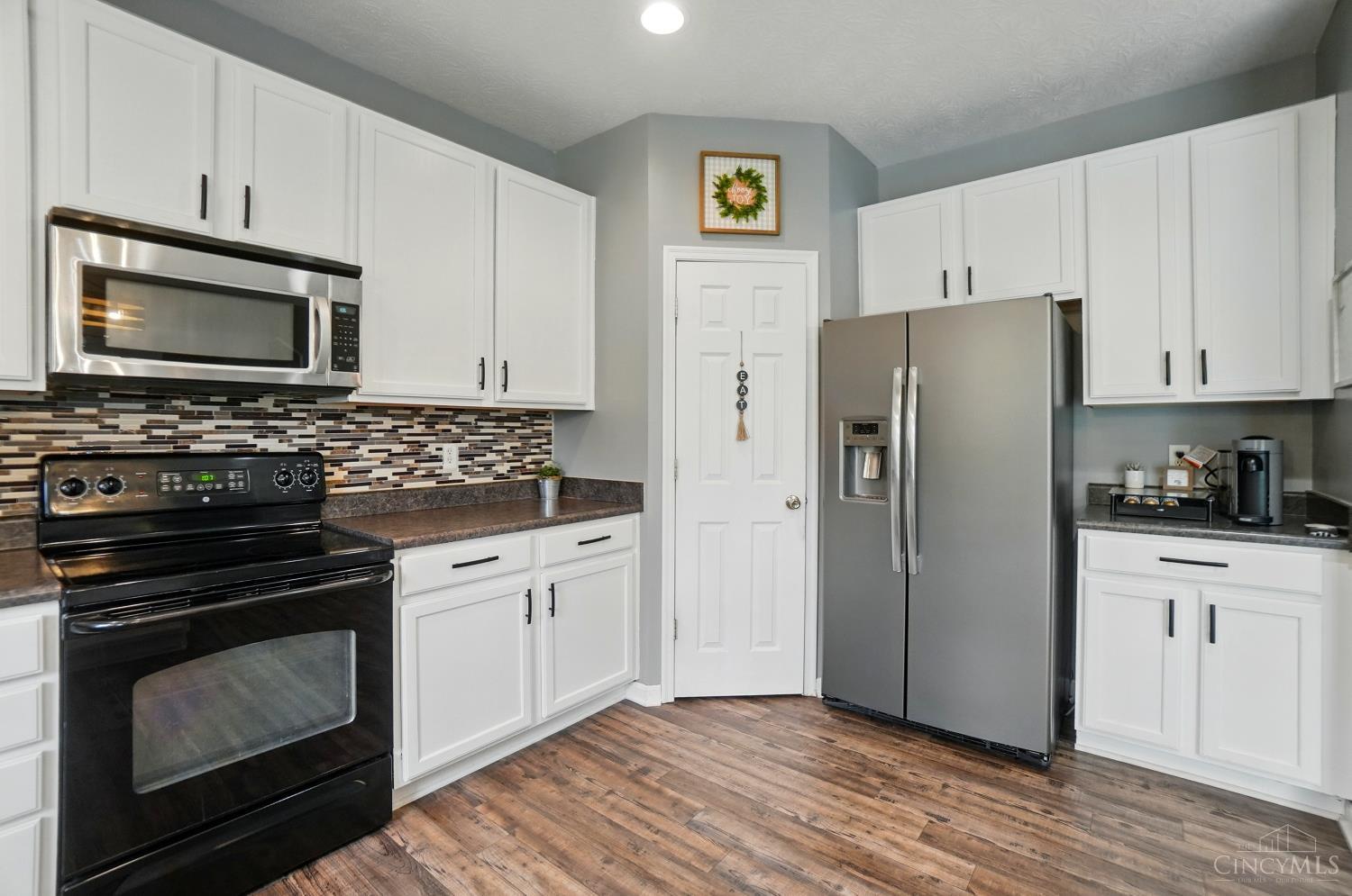 1200 W Glenwood Court