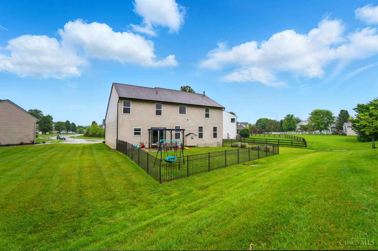 1200 W Glenwood Court