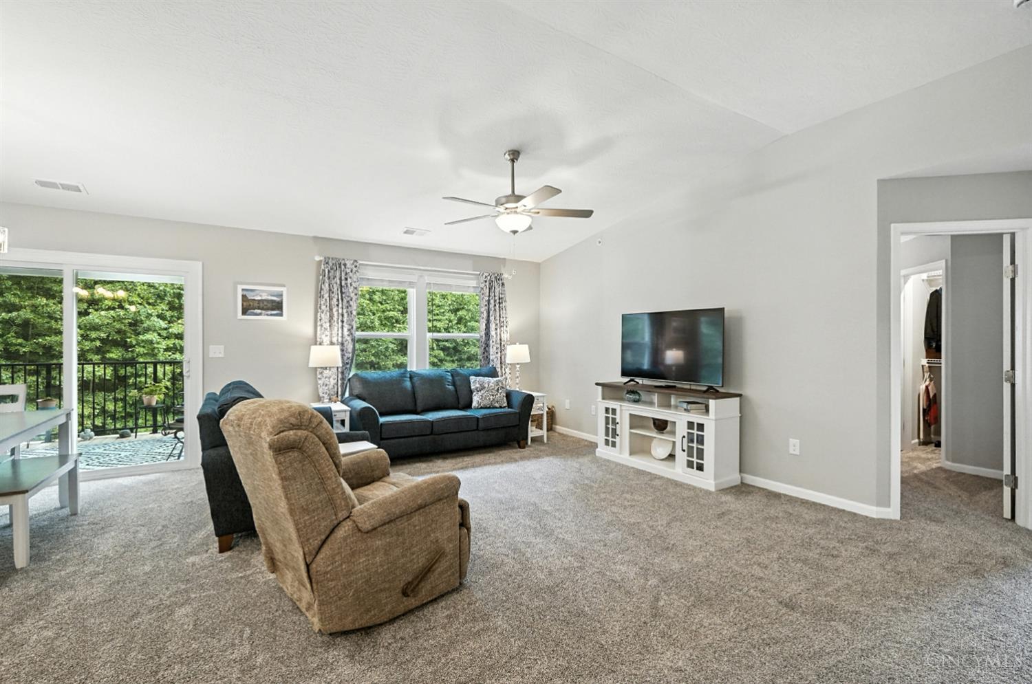 5882 Parkview Lane 304